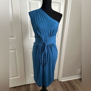 One shoulder blue dress